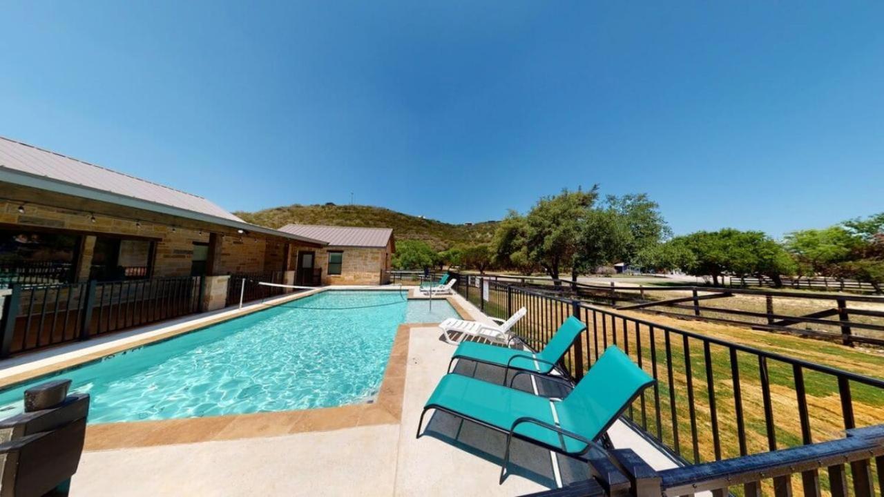 Heartstone Lodge كونكان المظهر الخارجي الصورة