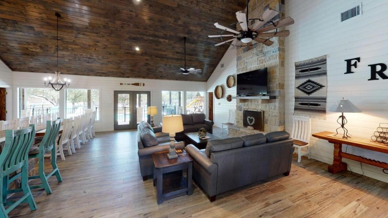 Heartstone Lodge كونكان المظهر الخارجي الصورة